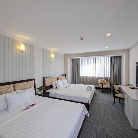 Dong Kinh Hotel Ho Şi Min Exterior foto