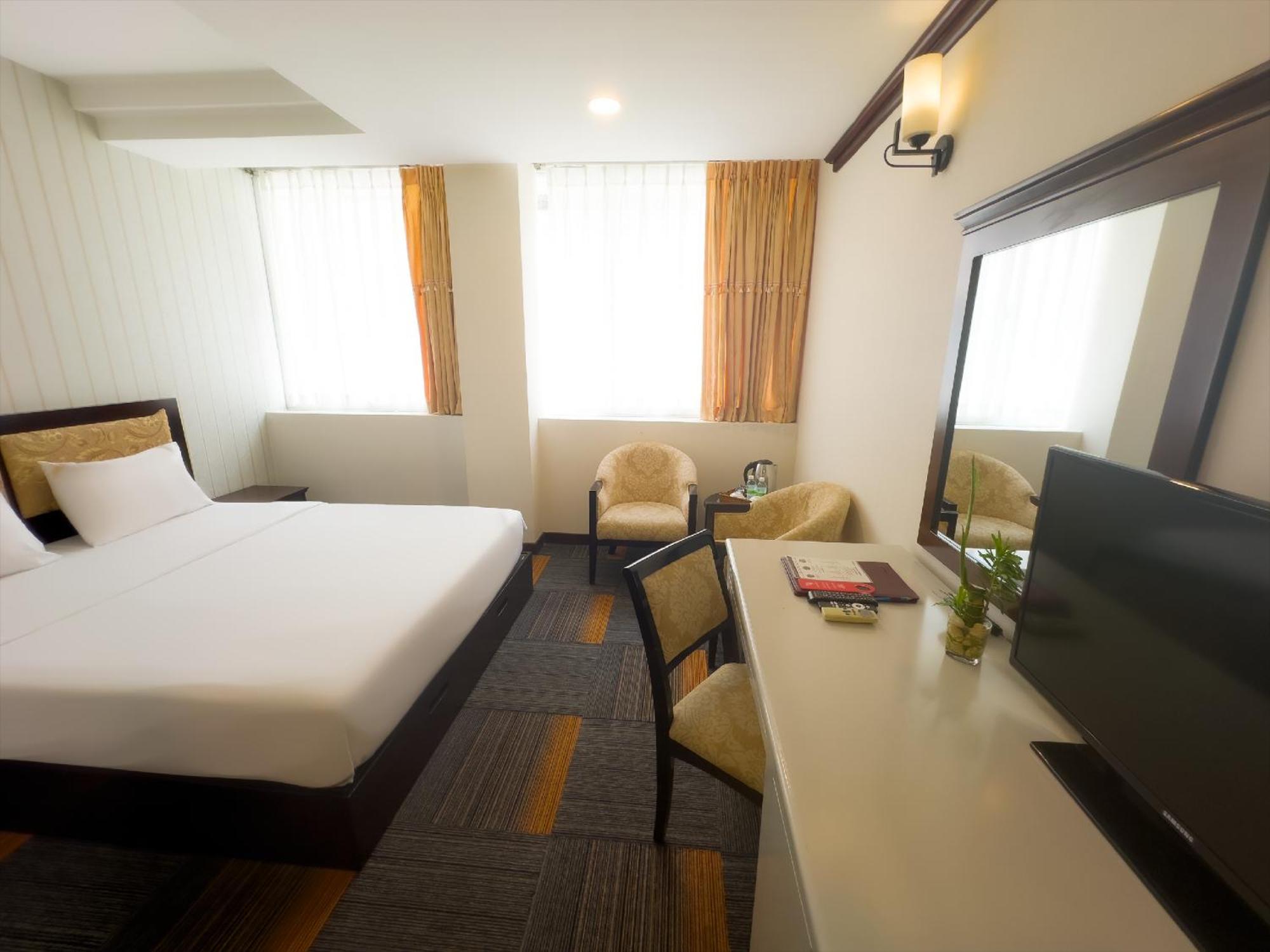 Dong Kinh Hotel Ho Şi Min Exterior foto