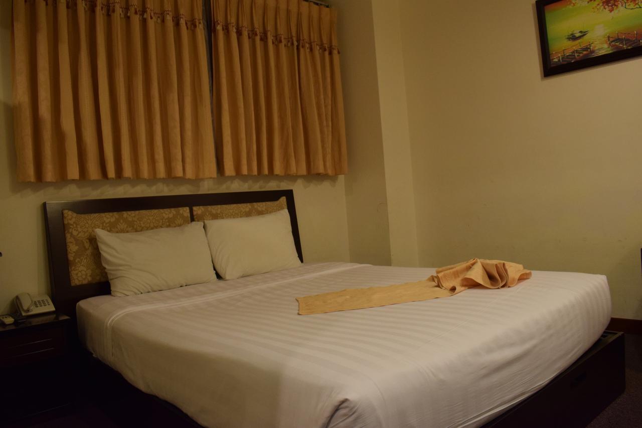 Dong Kinh Hotel Ho Şi Min Exterior foto